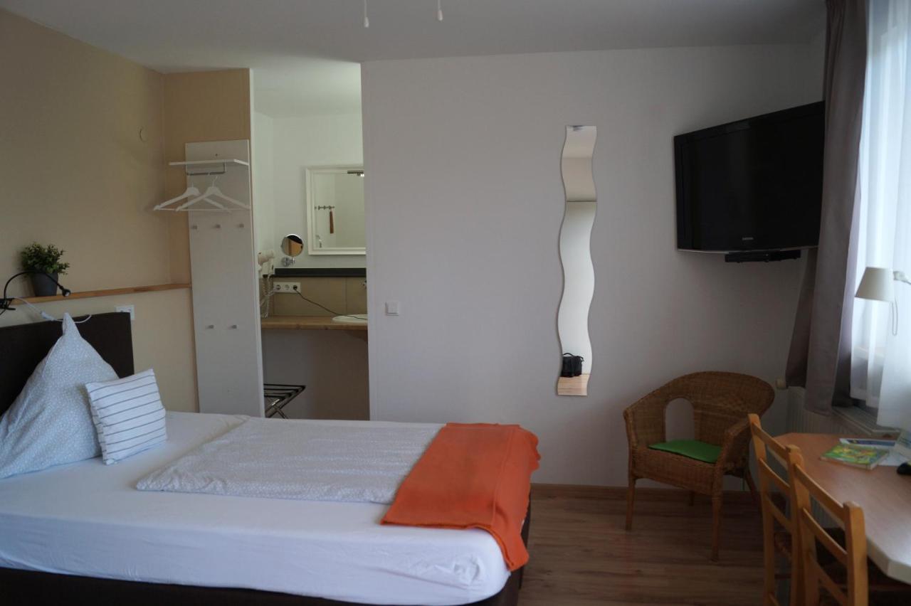 Kraft Hotel A61 Worms - Alzey Gundersheim Екстер'єр фото